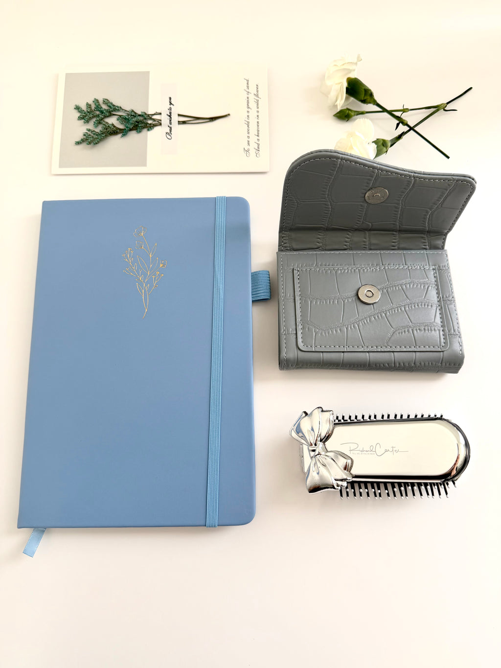 🦋🧊Lavander Stars & Ribbon Gift Box