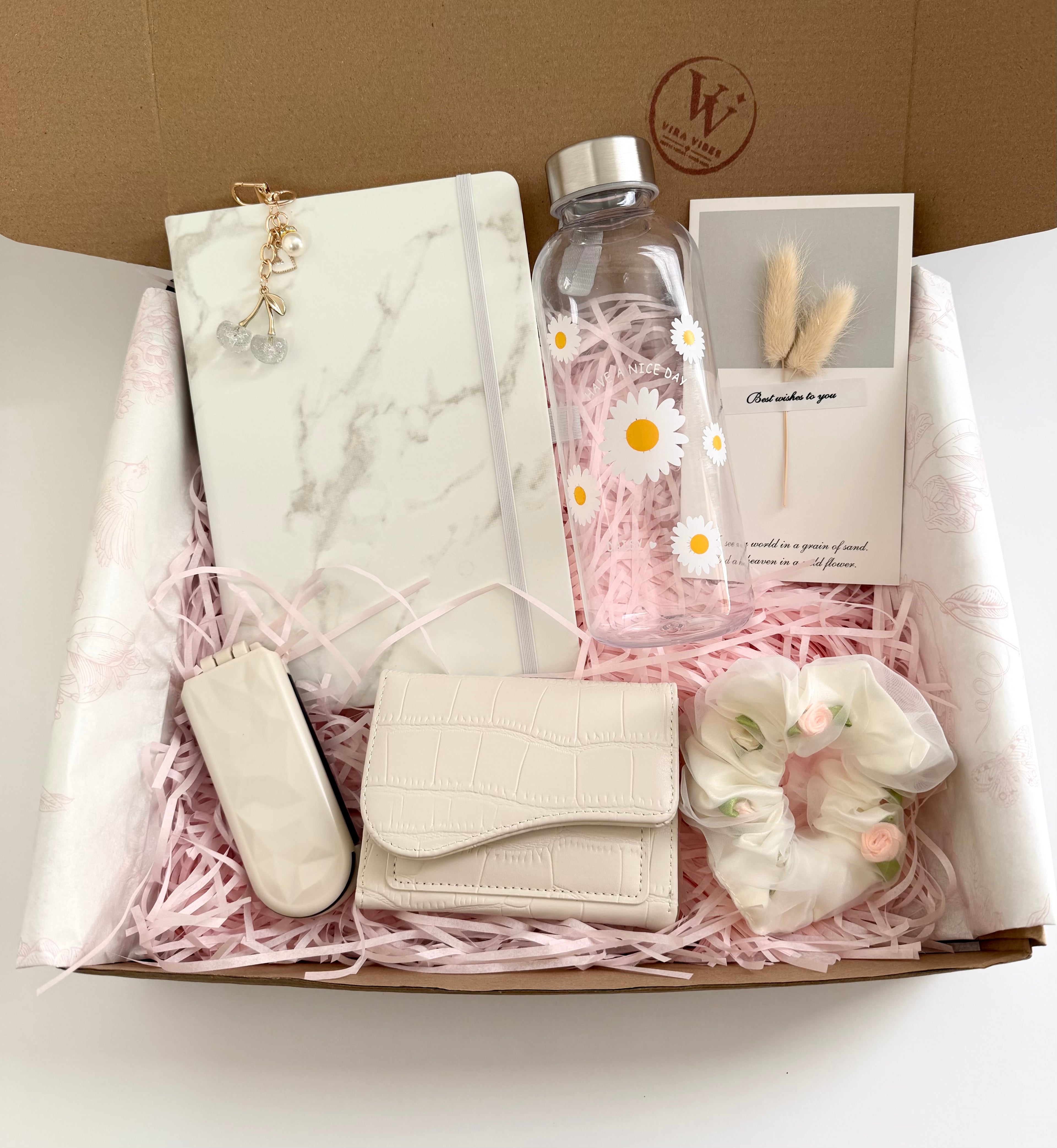 🤍🕊️White Daisy Gift Bundle